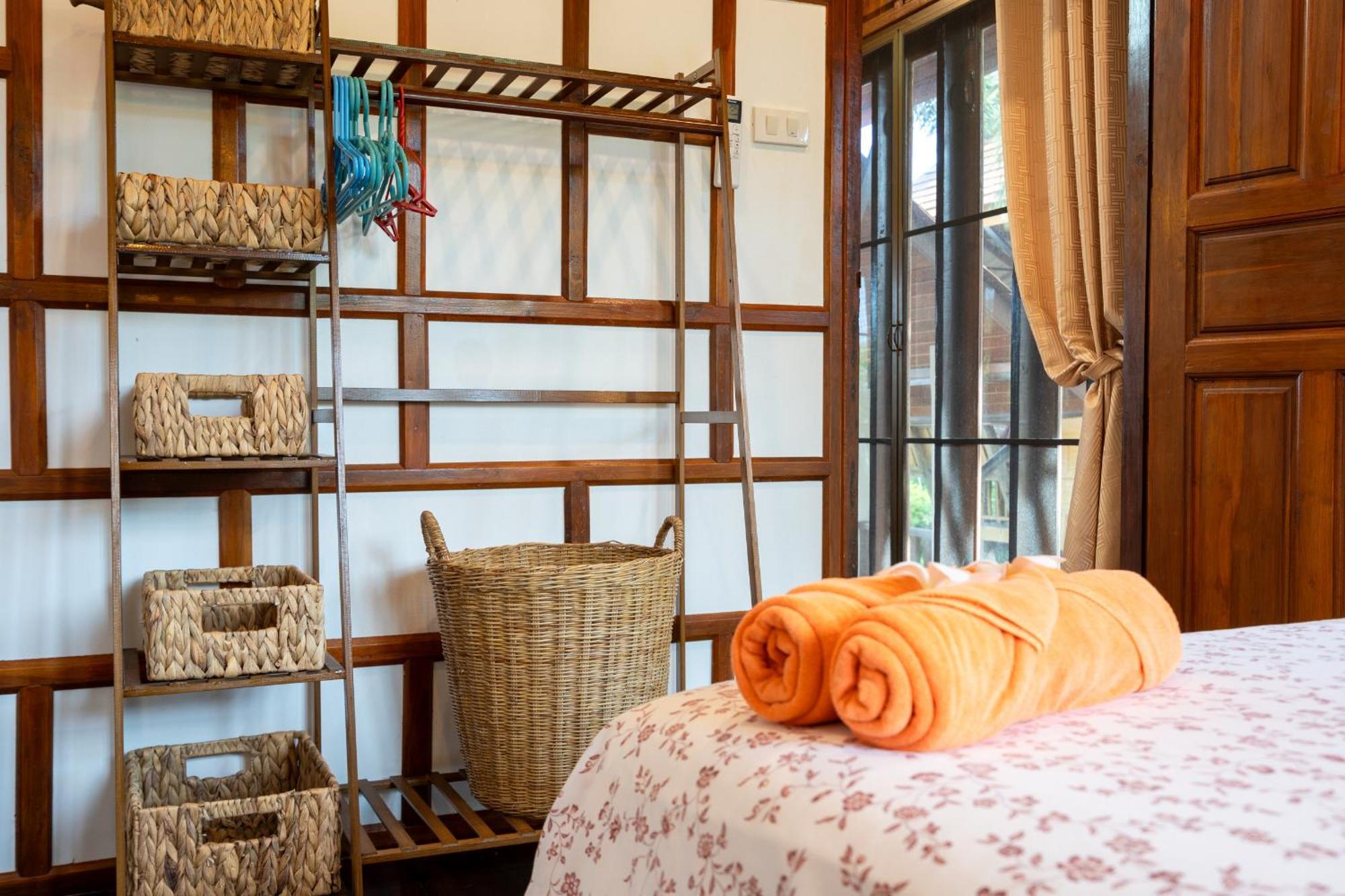 Villa Ayutthaya At Kantiang Bay เกาะลันตา ภายนอก รูปภาพ