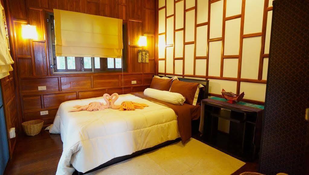 Villa Ayutthaya At Kantiang Bay เกาะลันตา ภายนอก รูปภาพ